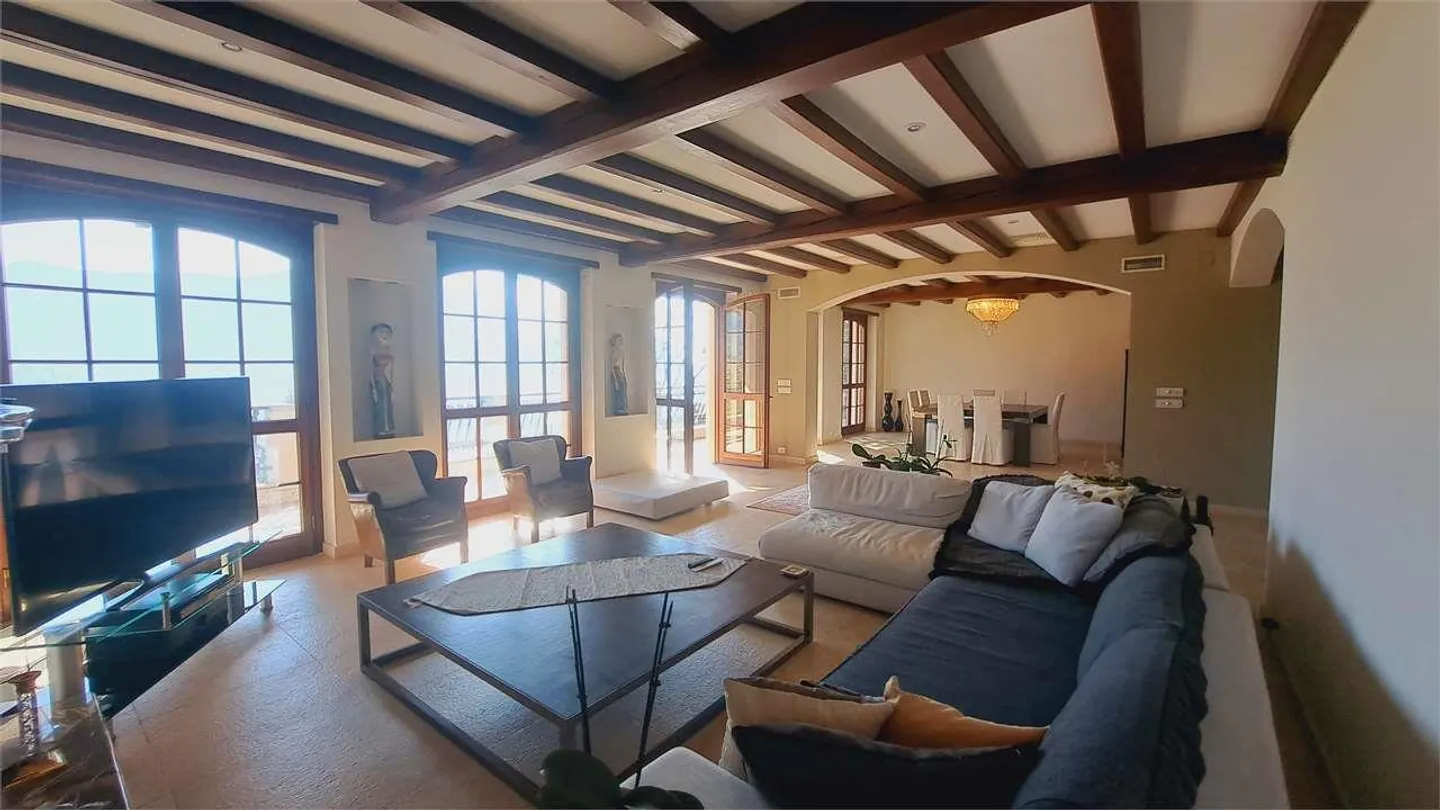 Villa mit Pool - Photo 11 sur 13