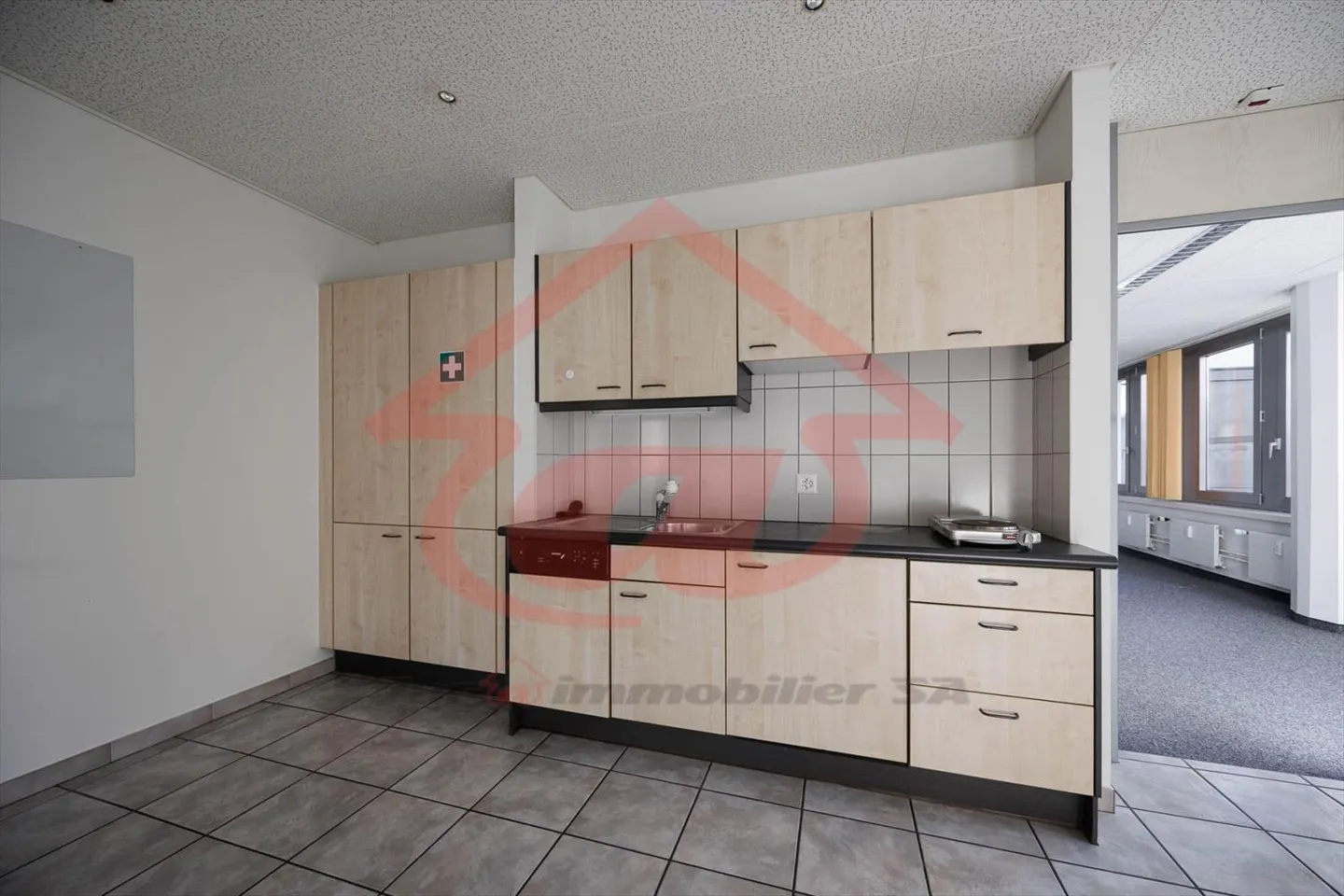 Entreprise innovante au cœur du Jura - Photo 15 sur 18