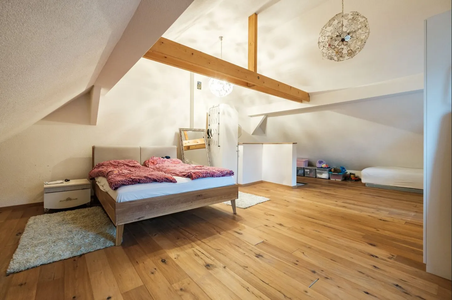 Maison familiale semi-détachée unique à Illnau-Effretikon - Photo 13 sur 16