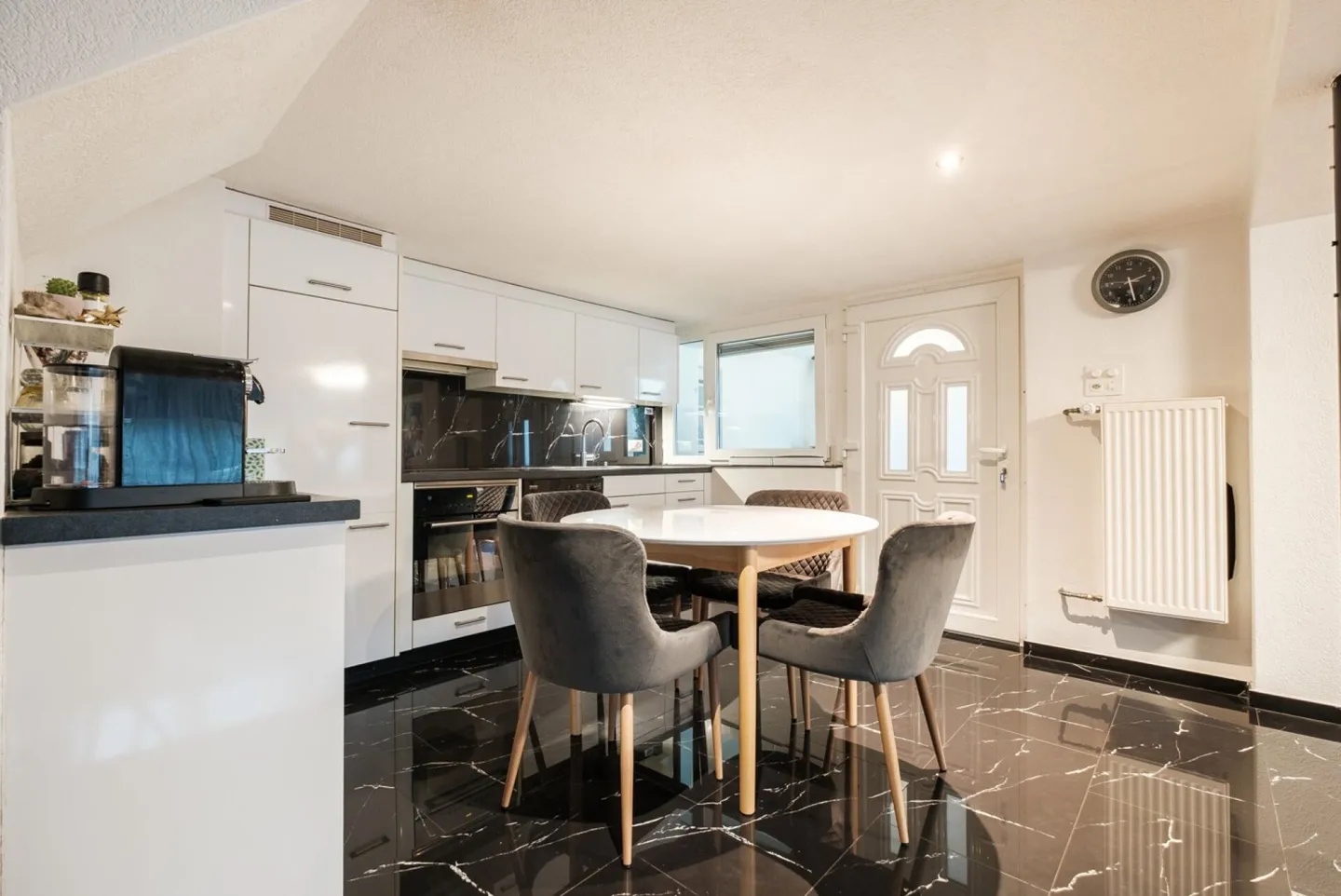 Maison familiale semi-détachée unique à Illnau-Effretikon - Photo 6 sur 16