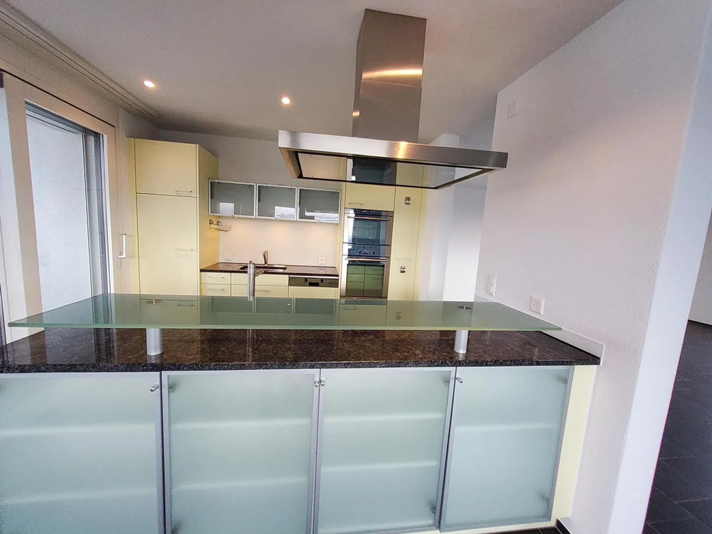 Attico da sogno con vista sul lago e sulle montagne - Foto 3 di 8