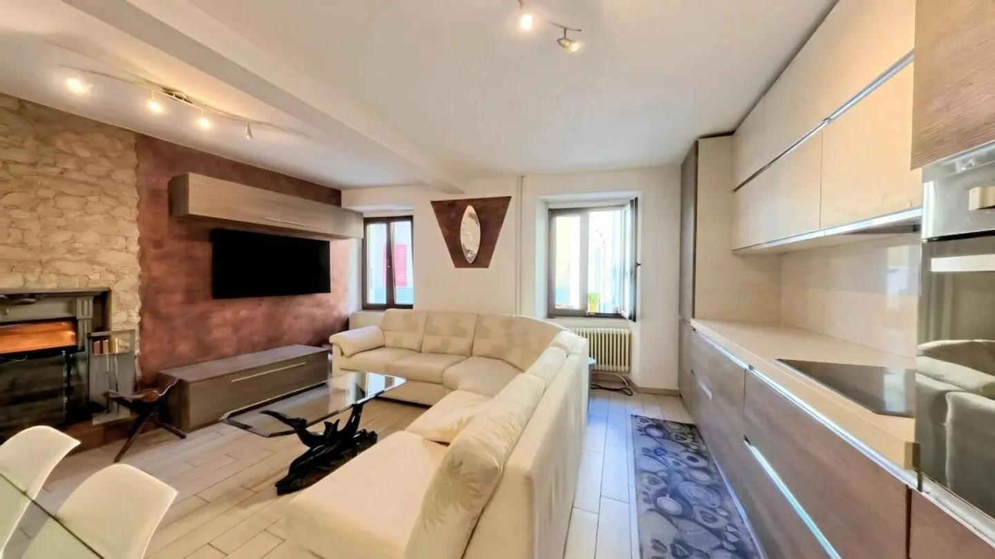 Cozy property on three levels in the heart of Malcantone - Photo 7 of 15