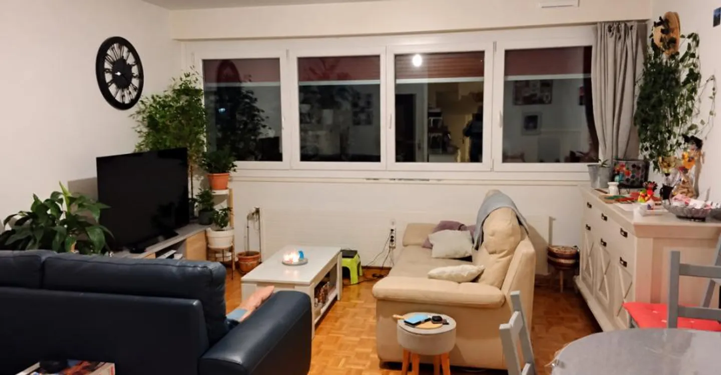 Large 4-room apartment for rent in Acacias - Photo 1 of 6