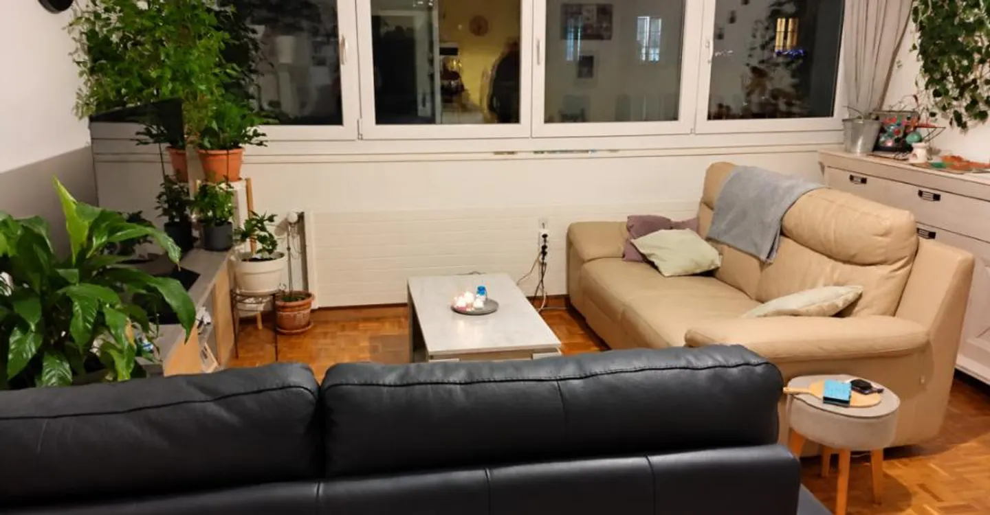 Large 4-room apartment for rent in Acacias - Photo 2 of 6