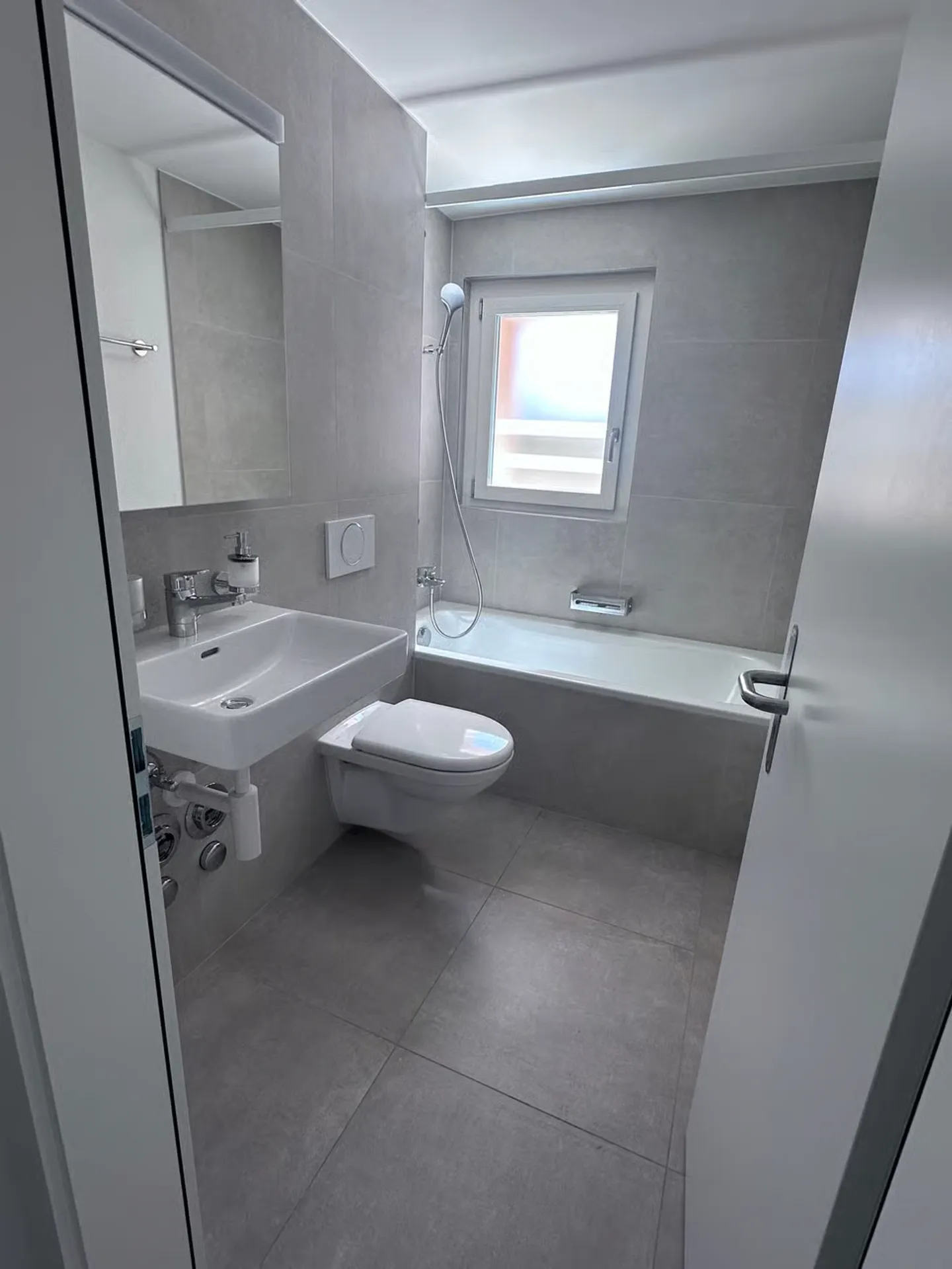Modernes 3-Zimmer-Apartment mit Balkon - Foto 9 von 11