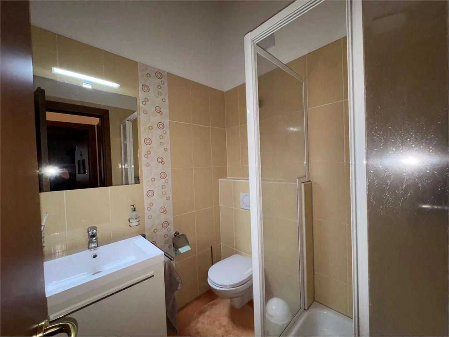 Maison Triplex avec Vue sur le Lac - Photo 8 sur 11