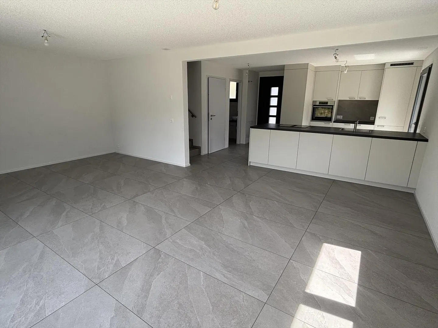 Villa 4,5 stanze - Foto 5 di 12