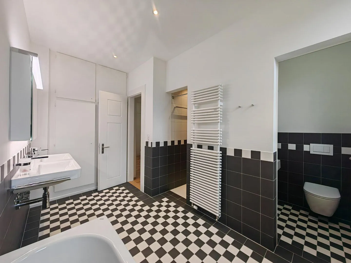 St. Georgen - abitazione spaziosa in una villa cittadina ristrutturata - Foto 4 di 5