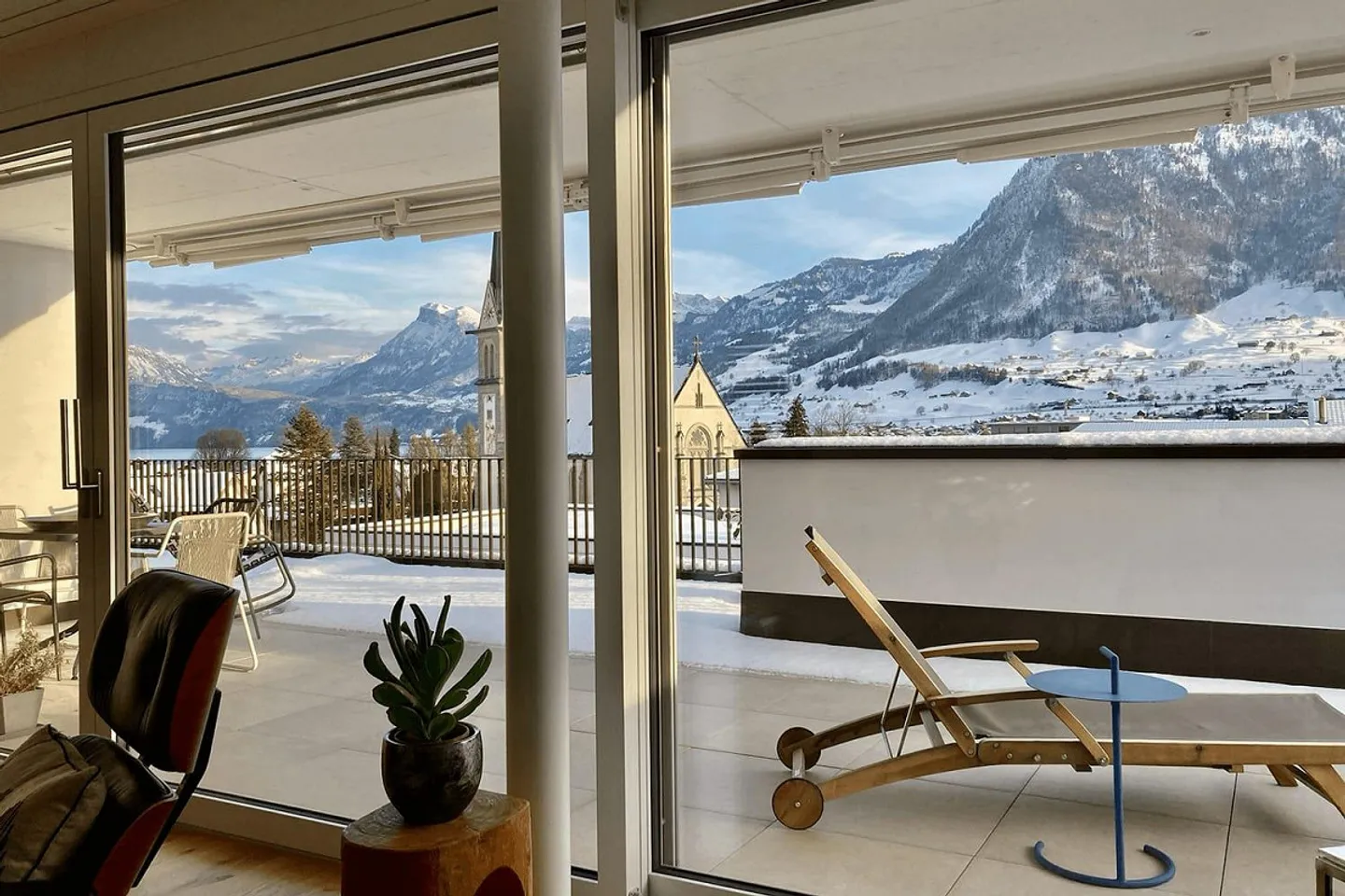 5.5-room penthouse with 112 m² south terrace in Ennetbürgen for rent - Photo 10 of 13