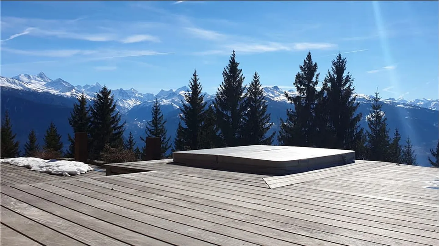 LOCATION Family Chalet with panoramic view of the Alps - Photo 3 of 13