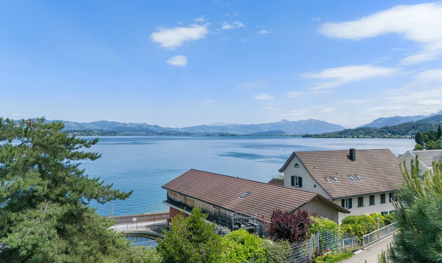 Chalet mit Seeblick-Potenzial - Foto 6 von 8