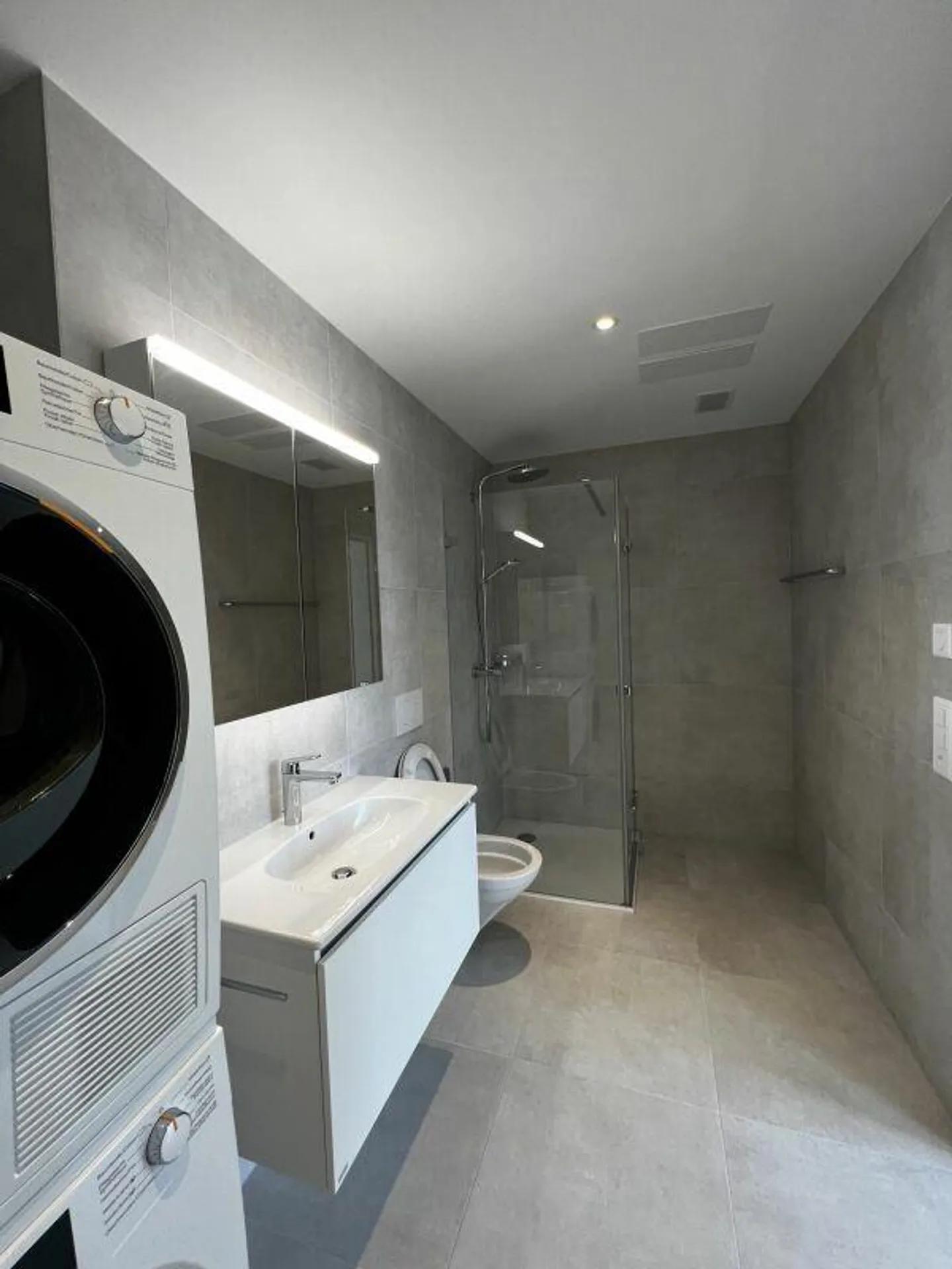 Sogno abitativo esclusivo Appartamento al piano terra 3.5 locali con giardino d'inverno... - Foto 3 di 11