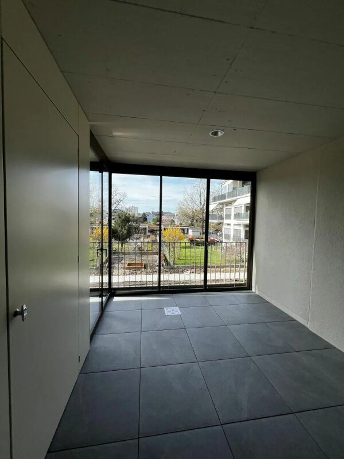 Sogno abitativo esclusivo Appartamento al piano terra 3.5 locali con giardino d'inverno... - Foto 9 di 11