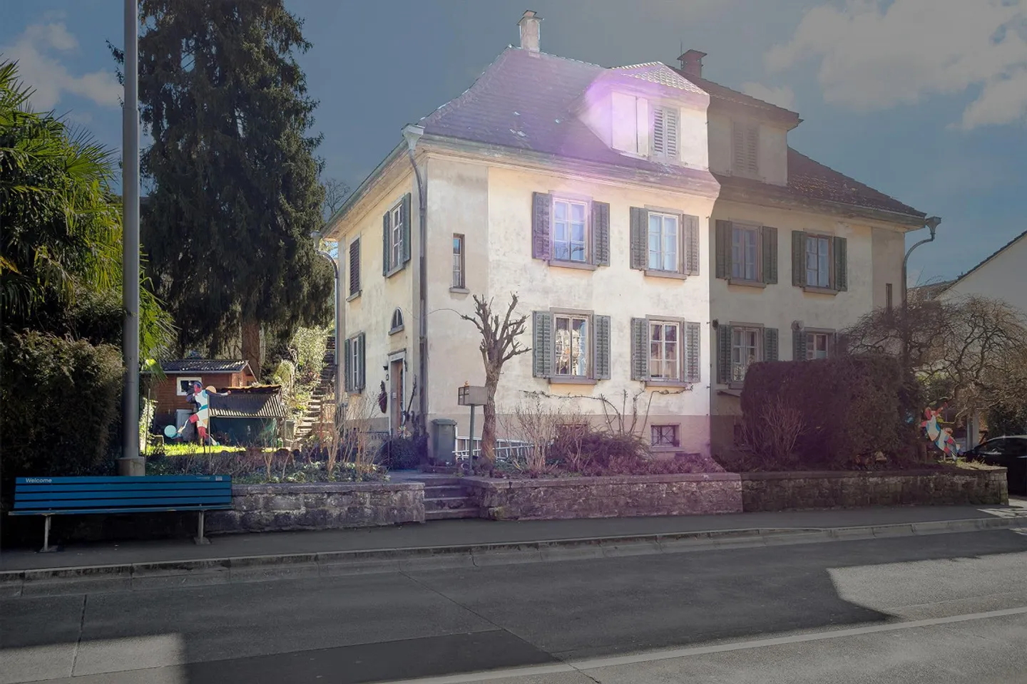 Edificio storico con fascino e molto spazio esterno - Foto 1 di 10