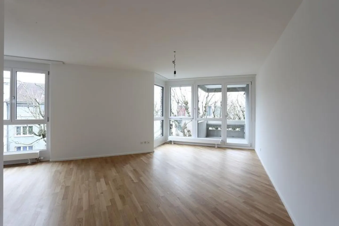 Moderne 3.5-Zimmerwohnung - Foto 3 von 9