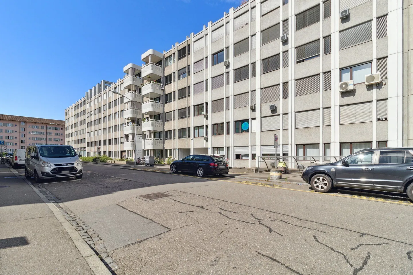 Representative business or residential address in the heart of Zurich! - Photo 38 of 45