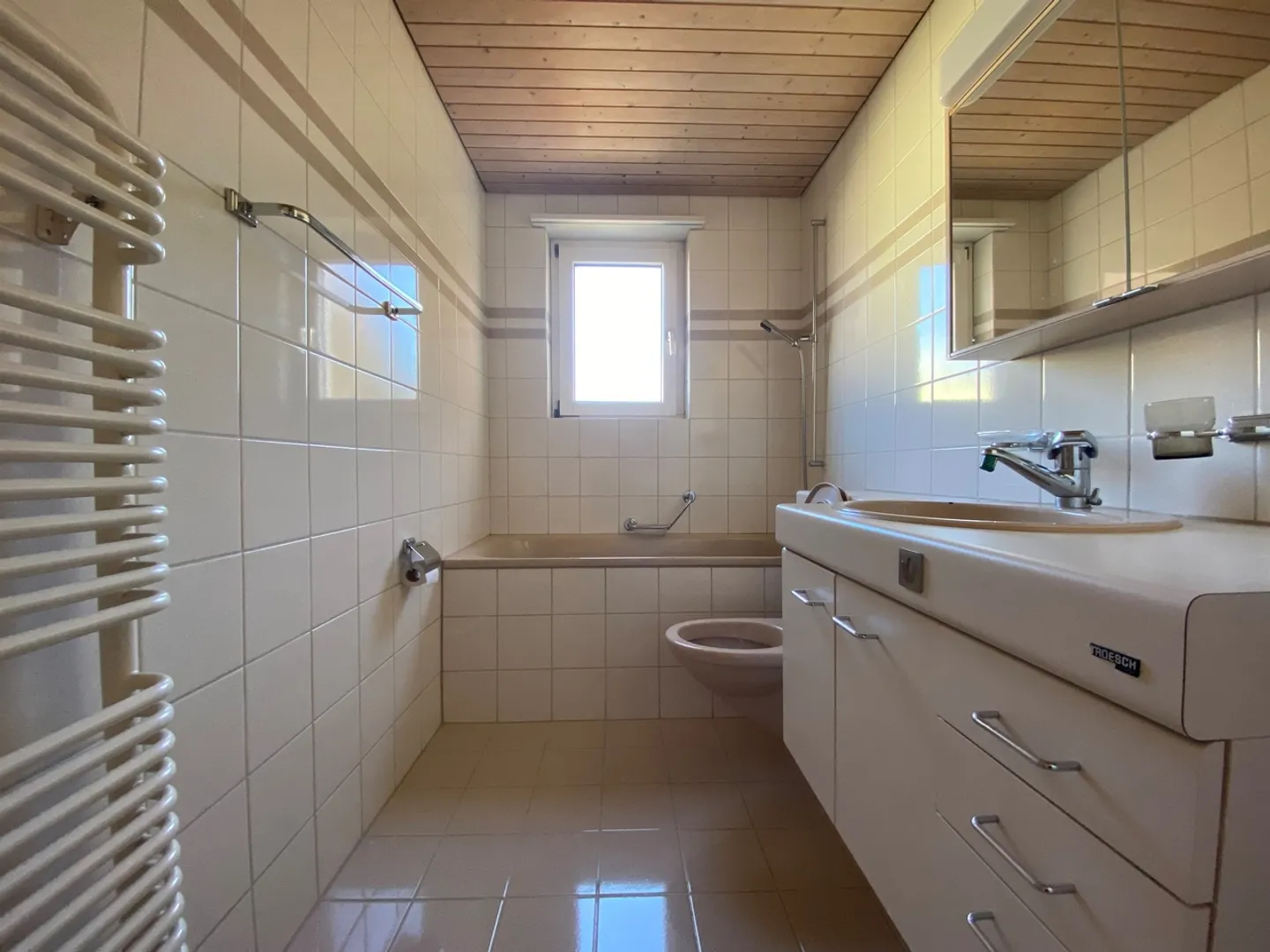 Quartiere residenziale tranquillo e soleggiato - Foto 5 di 6
