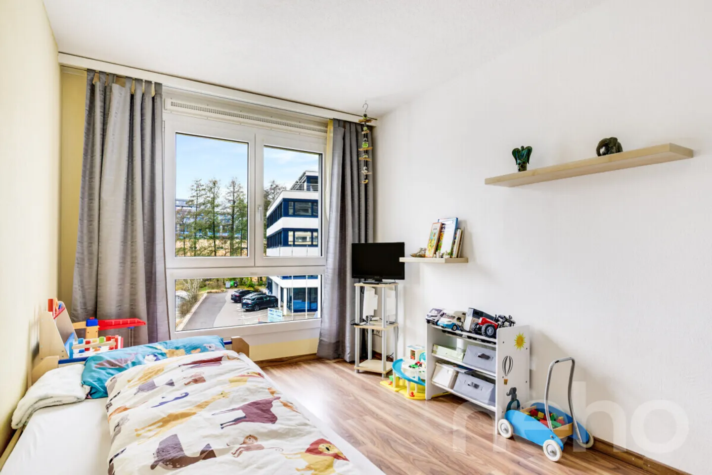 Maison de ville de 4,5 pièces avec terrasse spacieuse à Wollerau - Photo 9 sur 13