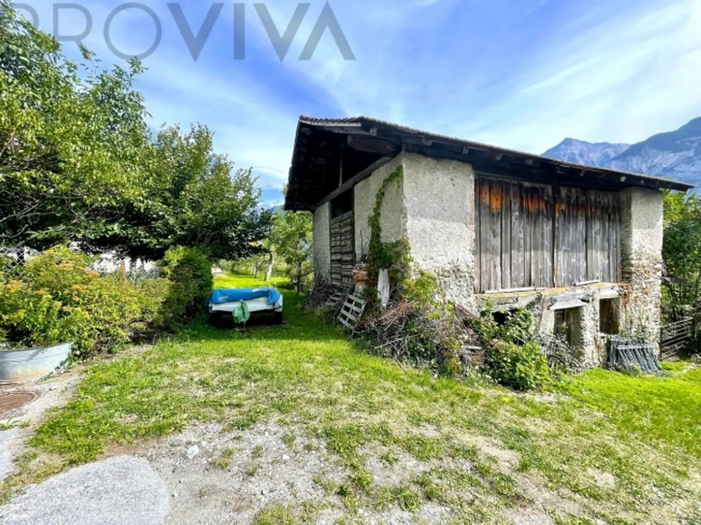 600 m2 con fienile - W2, ulteriori 800 m2 possibili - Foto 3 di 5