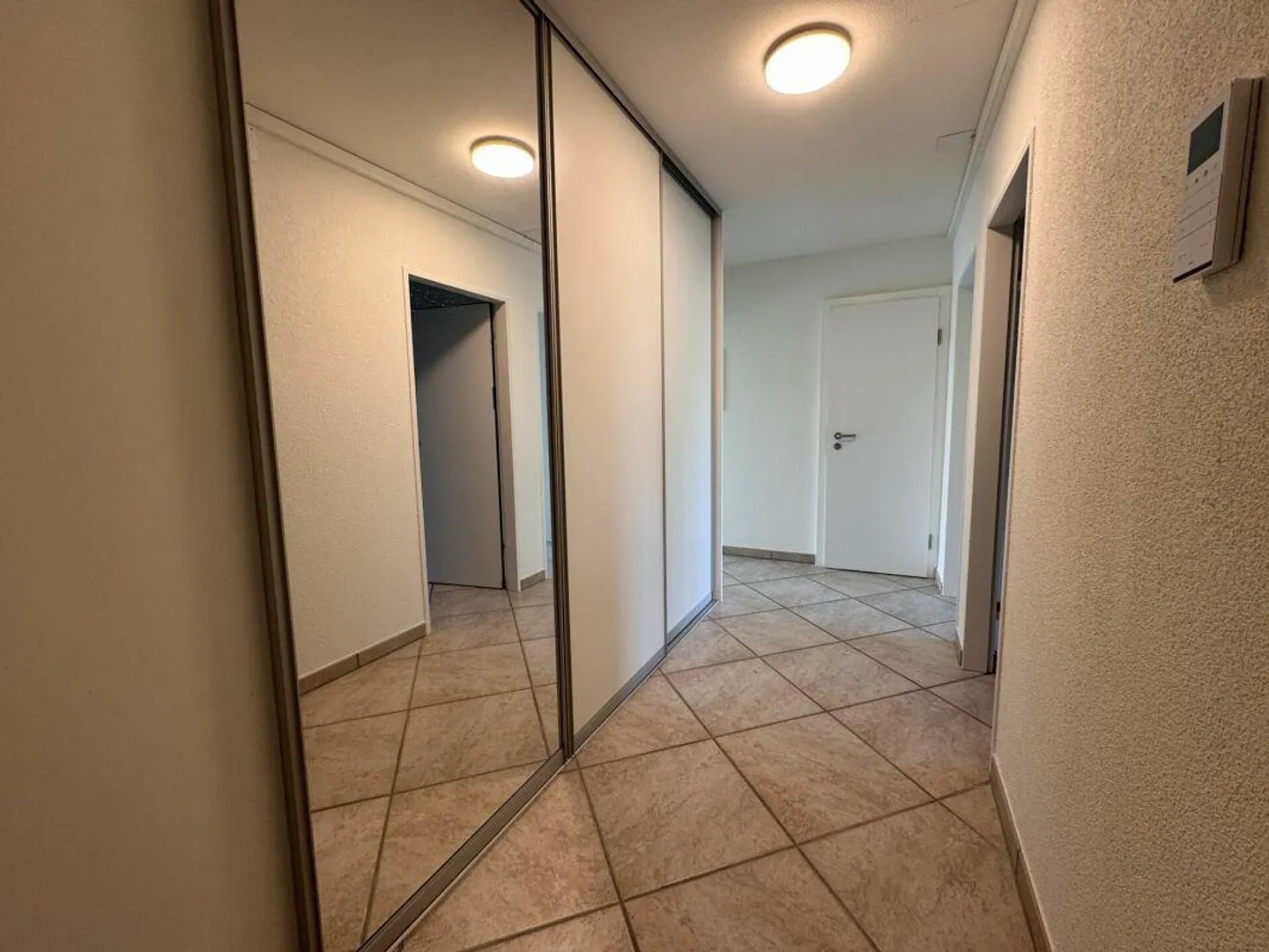 Moderne Wohnung mit Parkblick - Foto 8 von 11