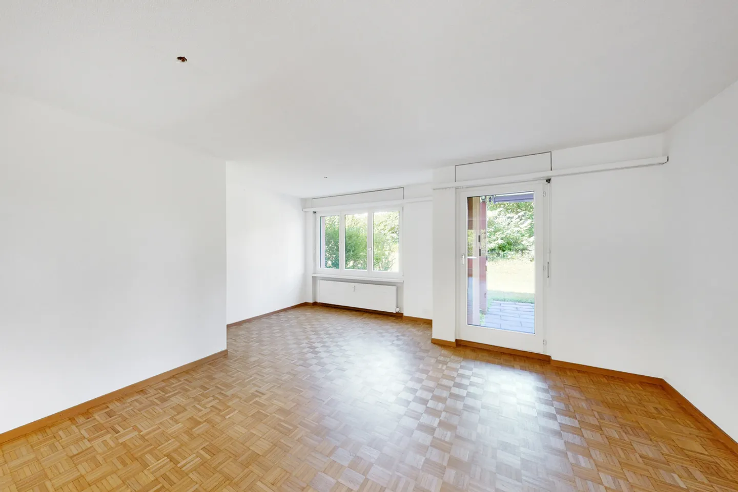 Charming 4.5-Room Apartment - Photo 2 of 10