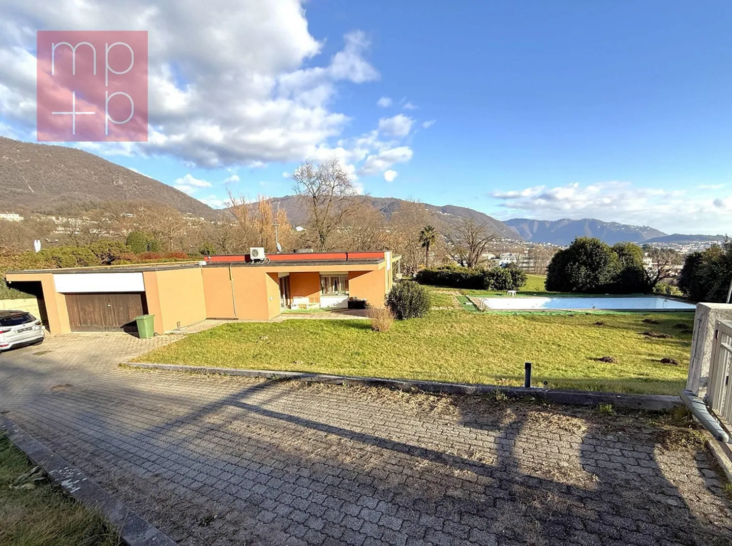 Villa - Coldrerio - Foto 1 von 8