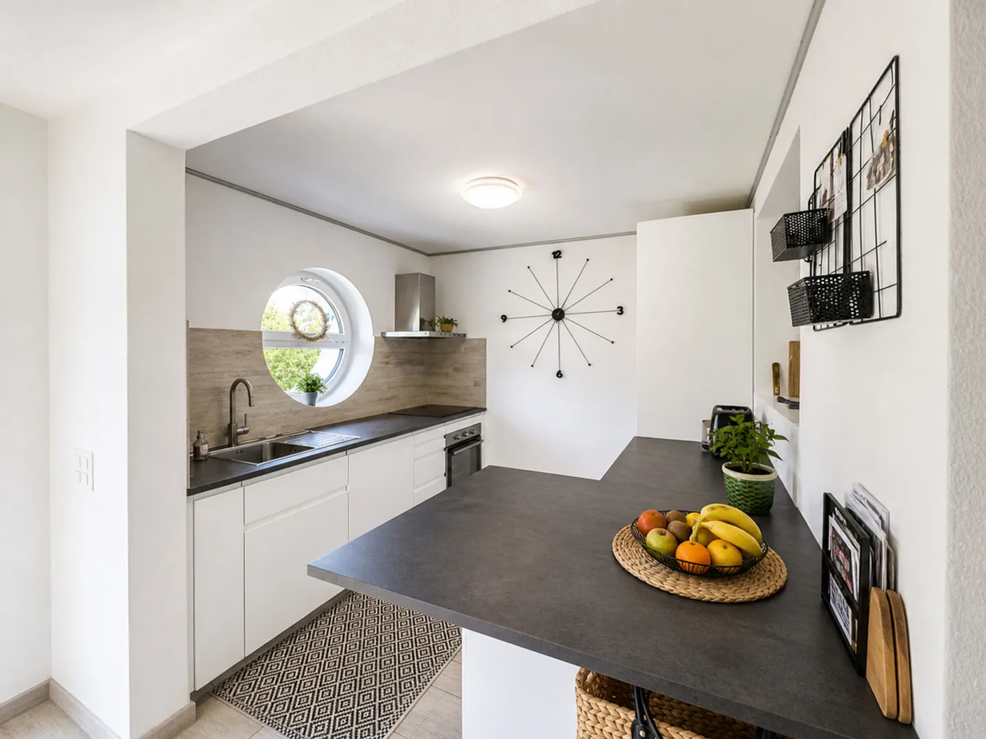 Appartement moderne avec piscine - Photo 2 sur 8