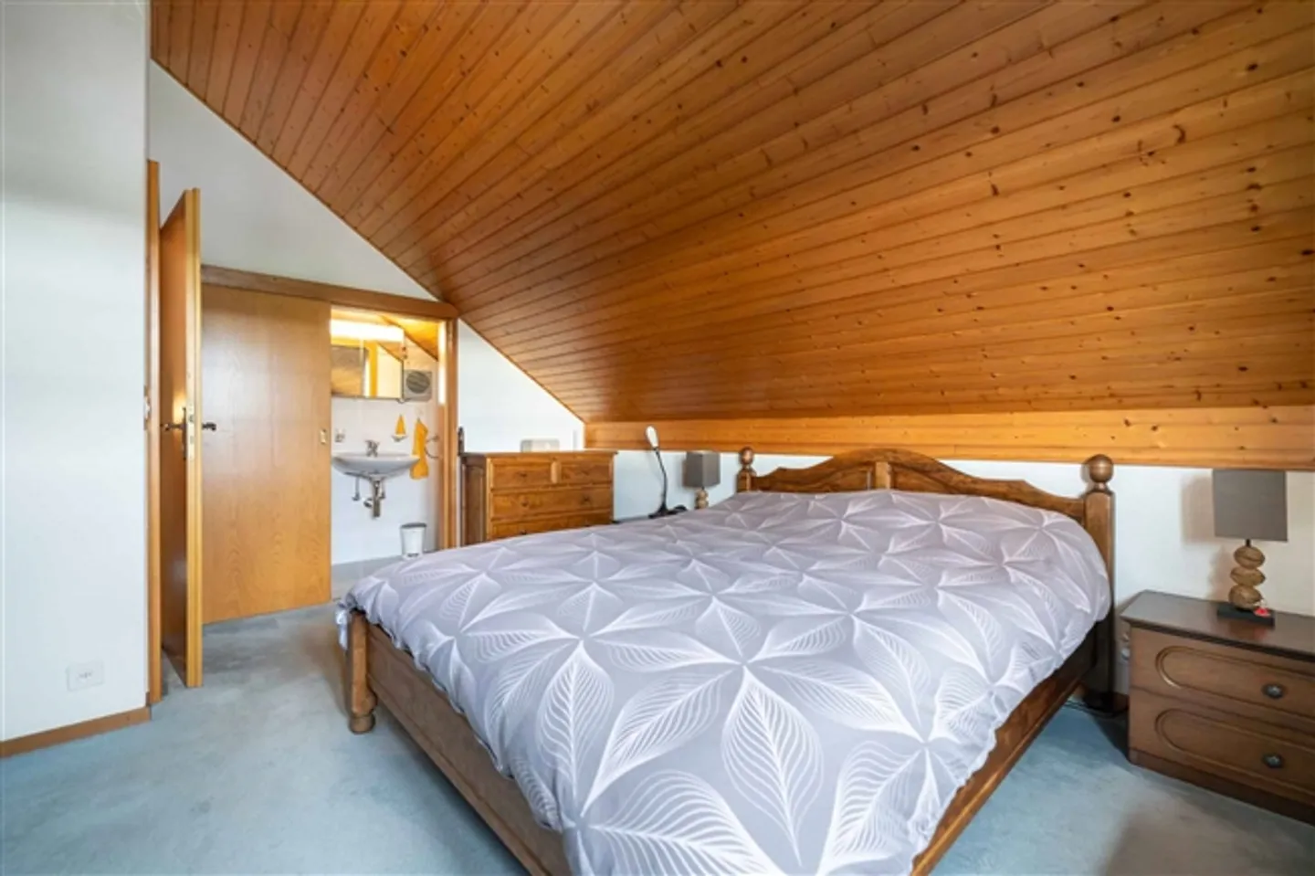 «6.5 Zimmer-Villa mit Terrasse und Garten» - Foto 4 von 12