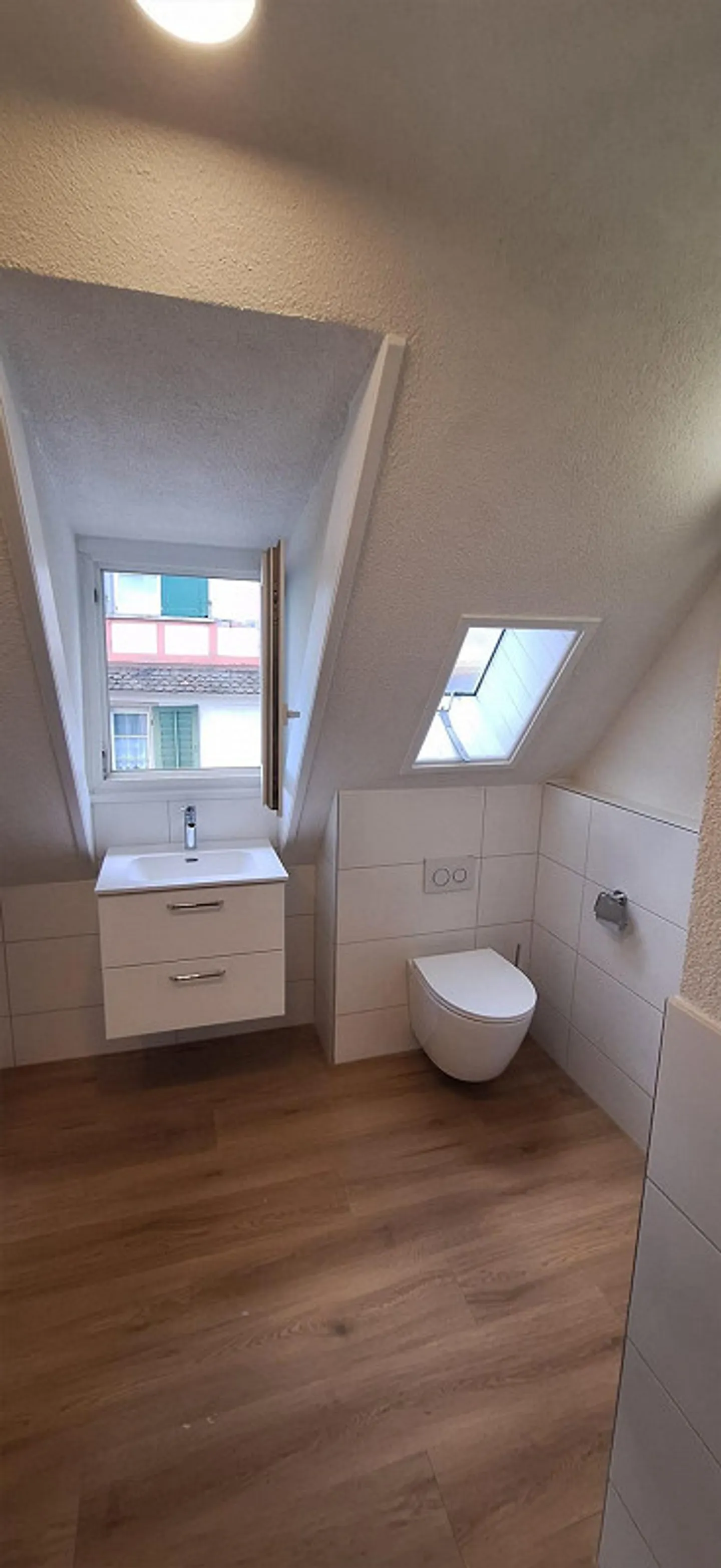 Helle Wohnung mit gutem Verkehrsanschluss - Foto 6 von 14