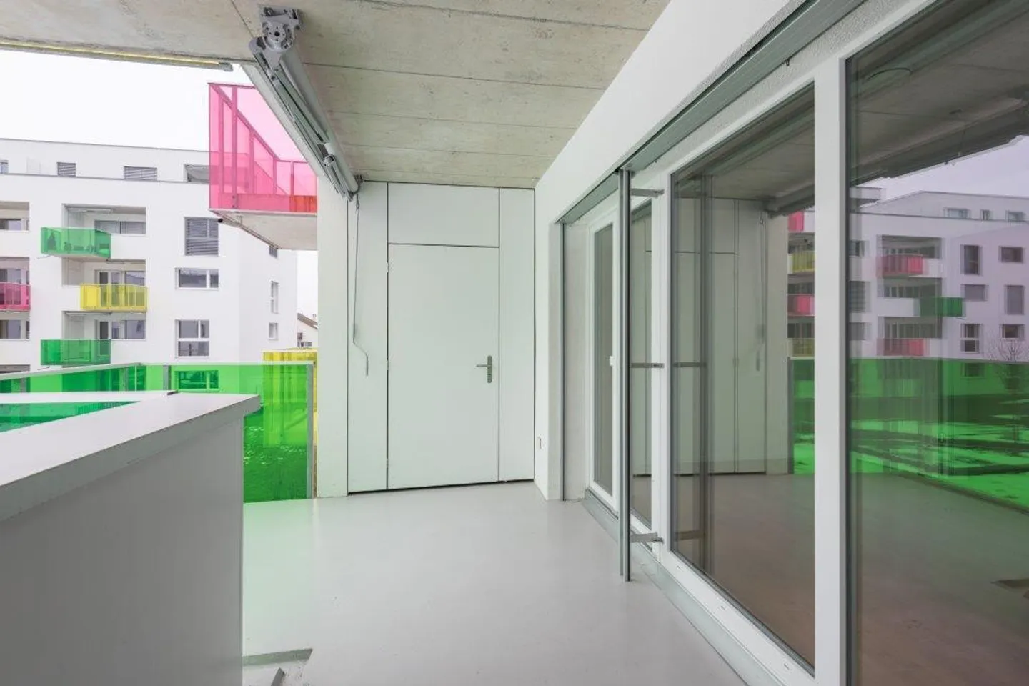 Family-friendly new apartment in a central location - Photo 4 of 4