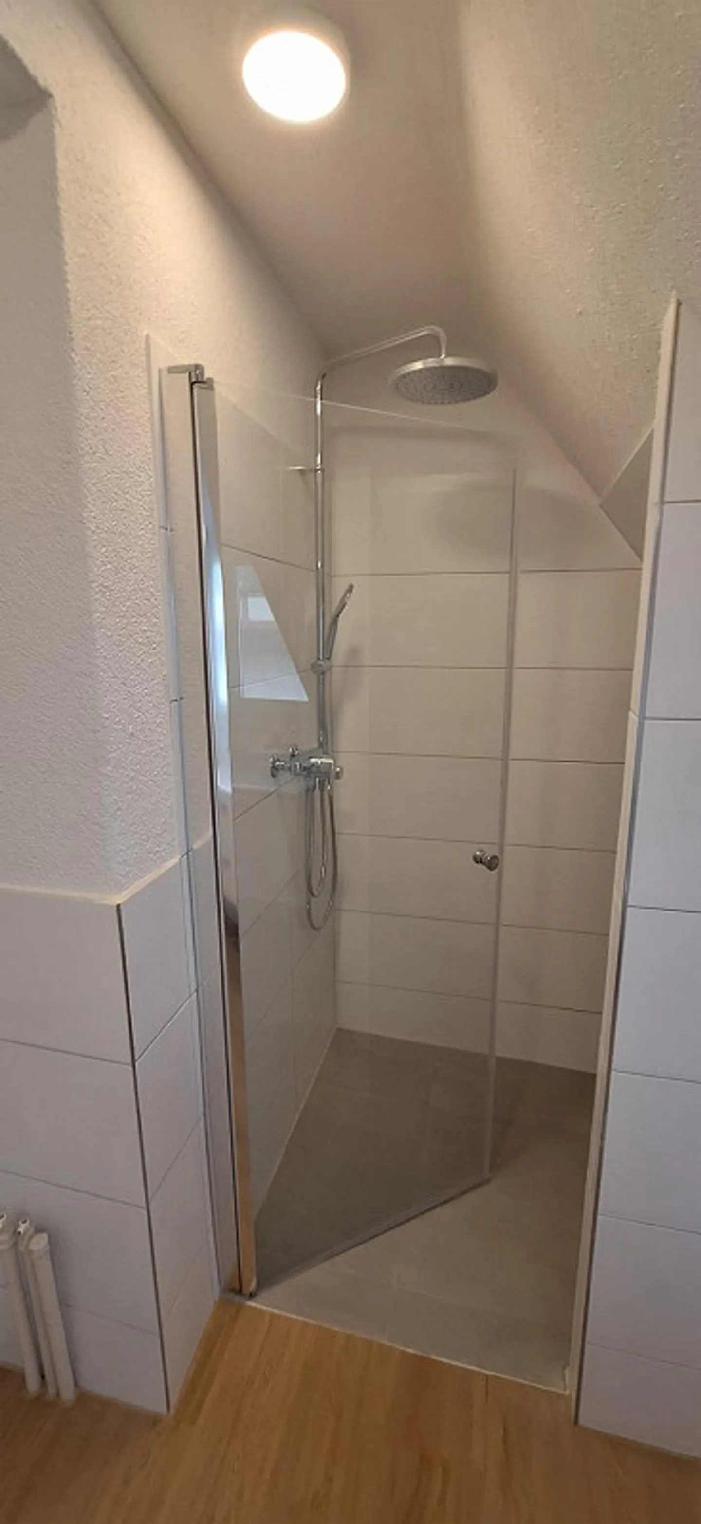 Helle Wohnung mit gutem Verkehrsanschluss - Foto 8 von 14