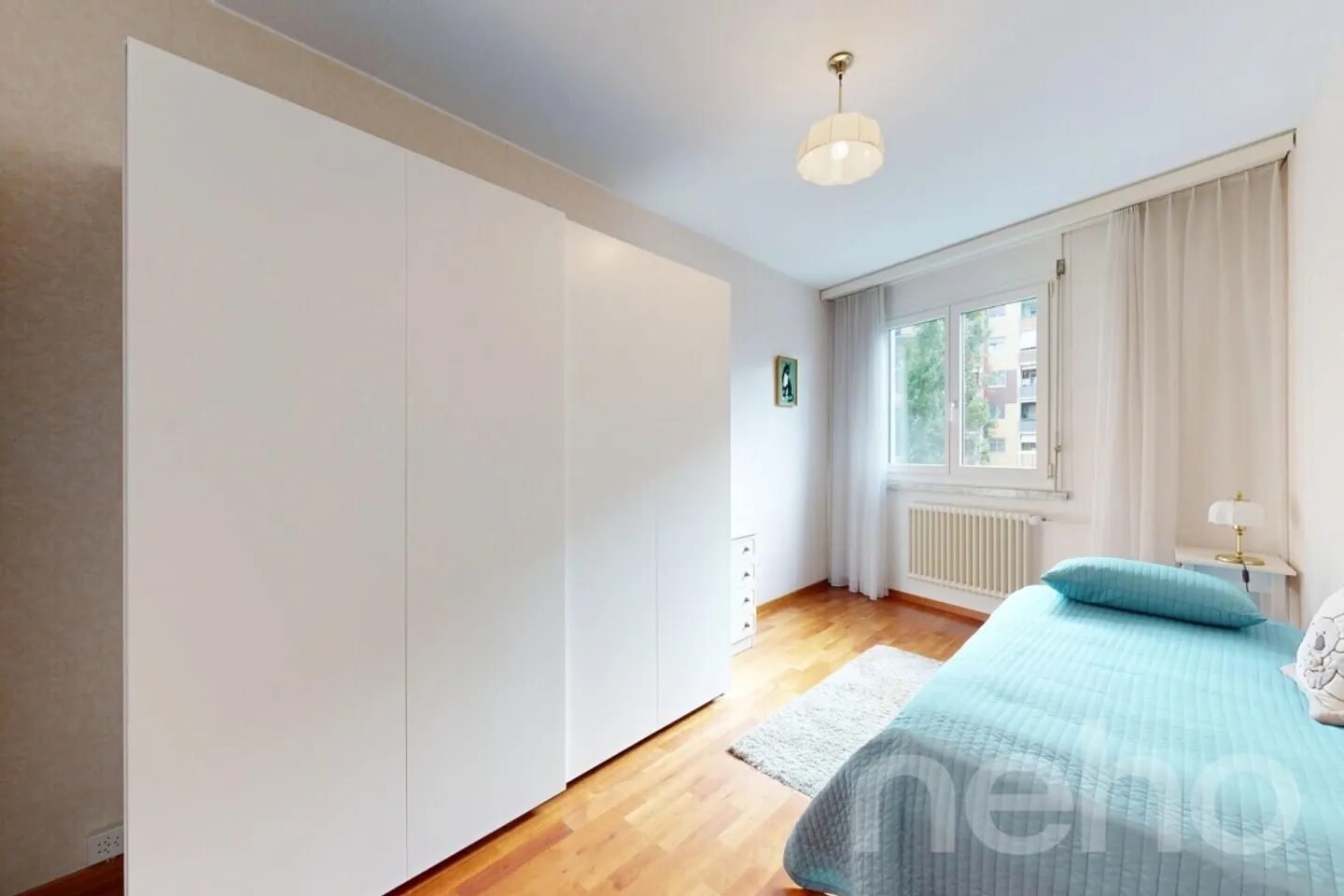 3-Bedroom Apartment with Panoramic Views - Photo 7 of 10