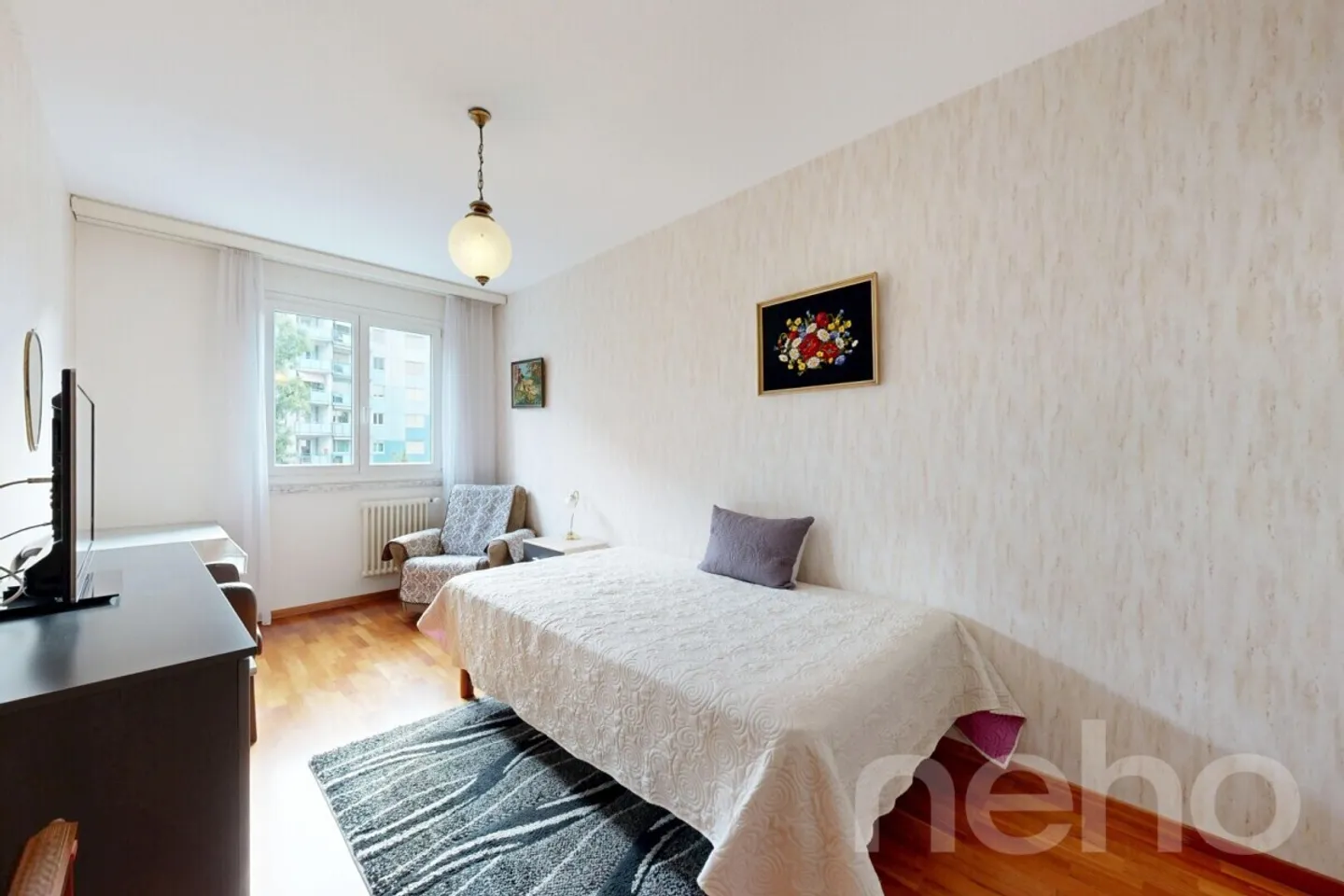 3-Bedroom Apartment with Panoramic Views - Photo 10 of 10