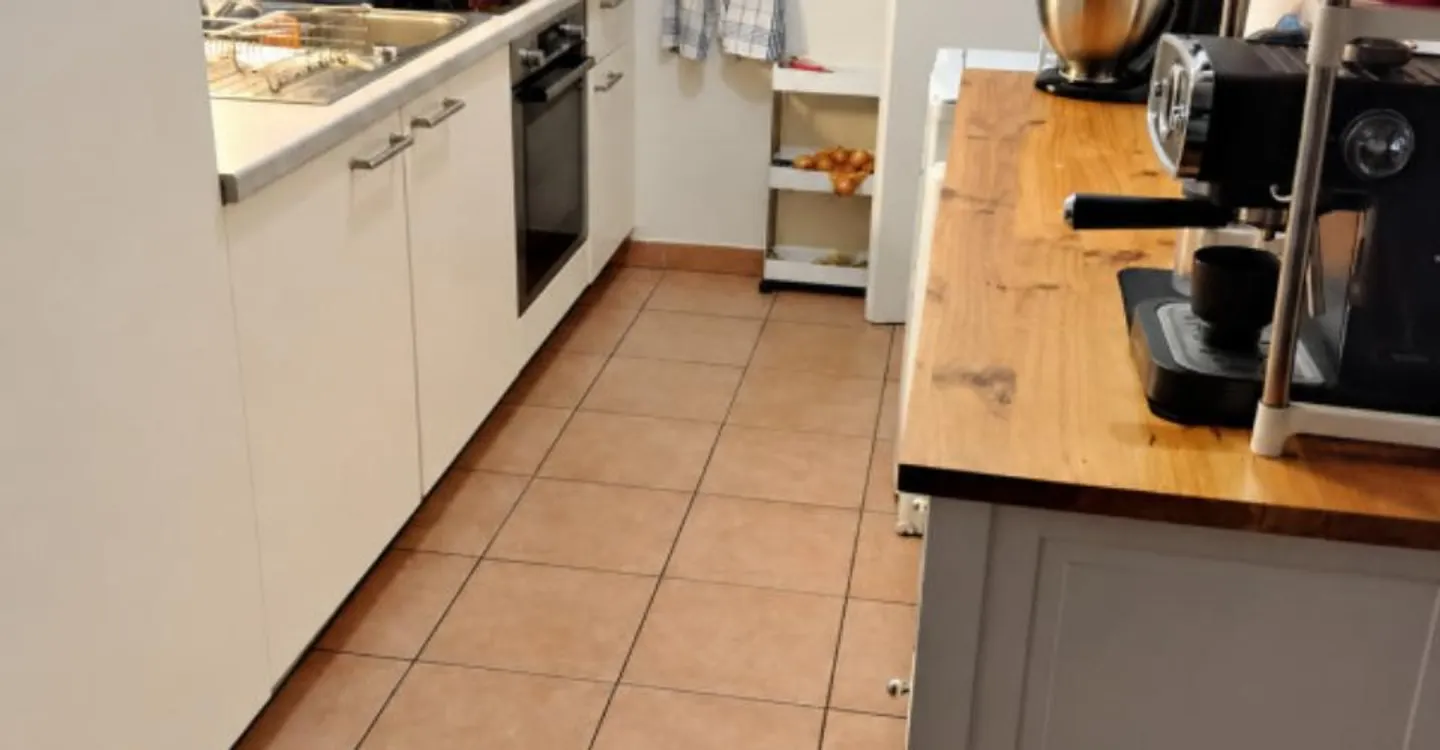 Large 4-room apartment for rent in Acacias - Photo 3 of 6