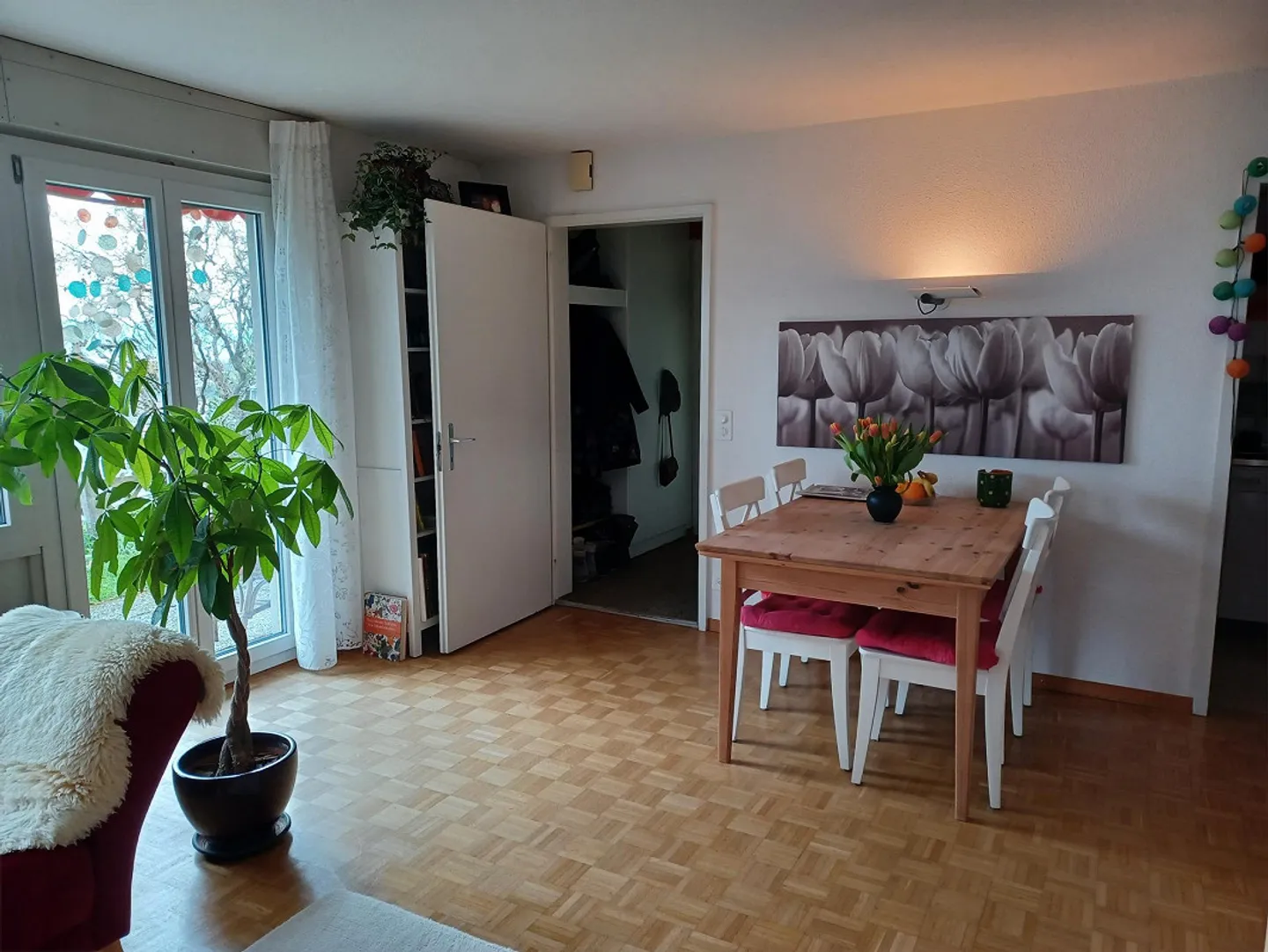 Moitié d'une maison double à louer à Hünibach avec 4 chambres - Photo 3 sur 14