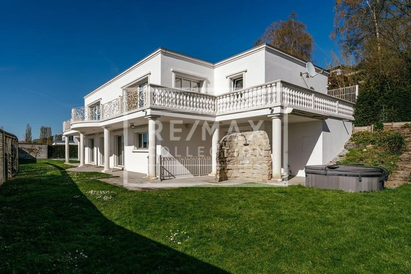 Villa panoramique représentative au Mutschellen - Photo 2 sur 13