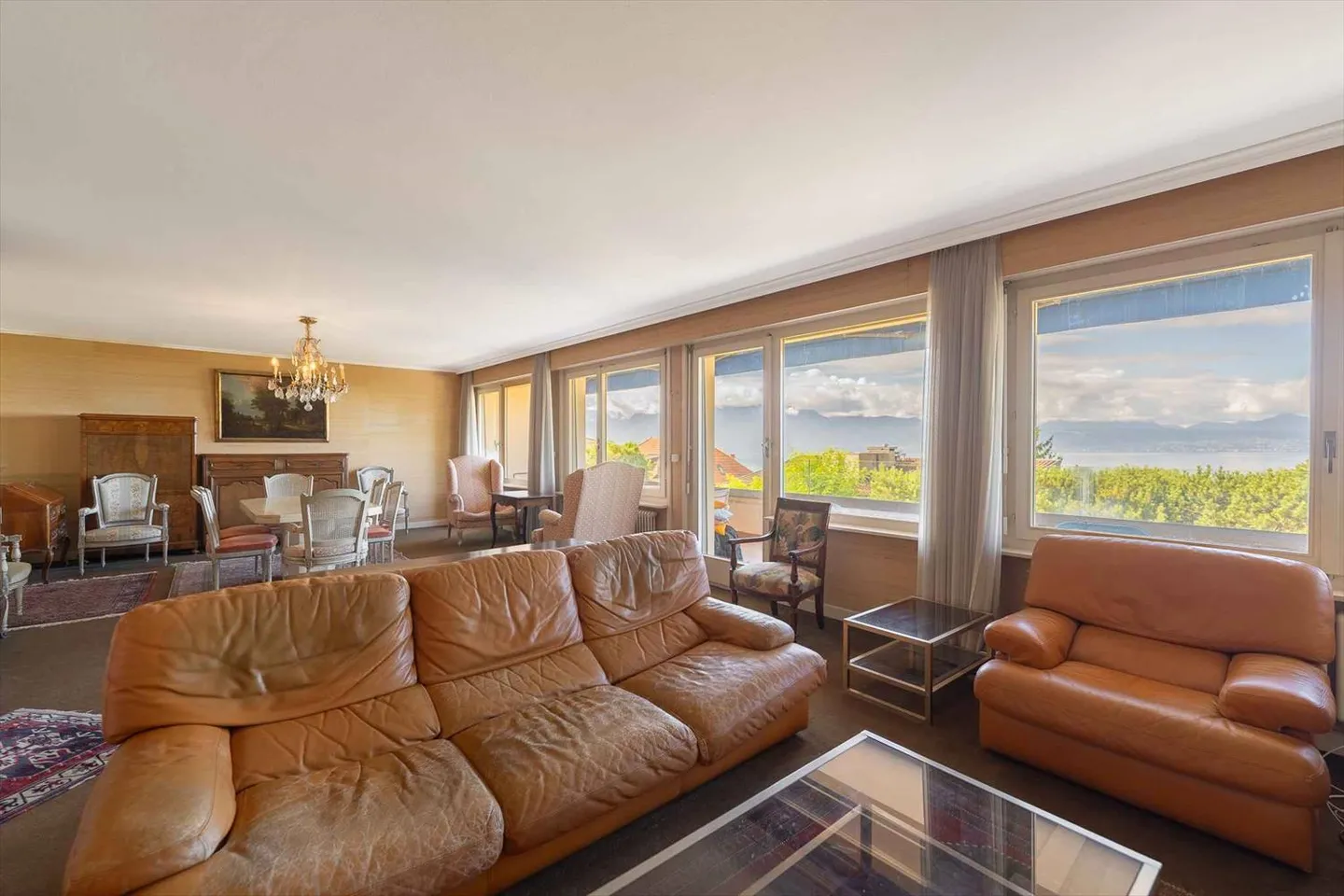 Appartamento spazioso con vista lago - Foto 7 di 12