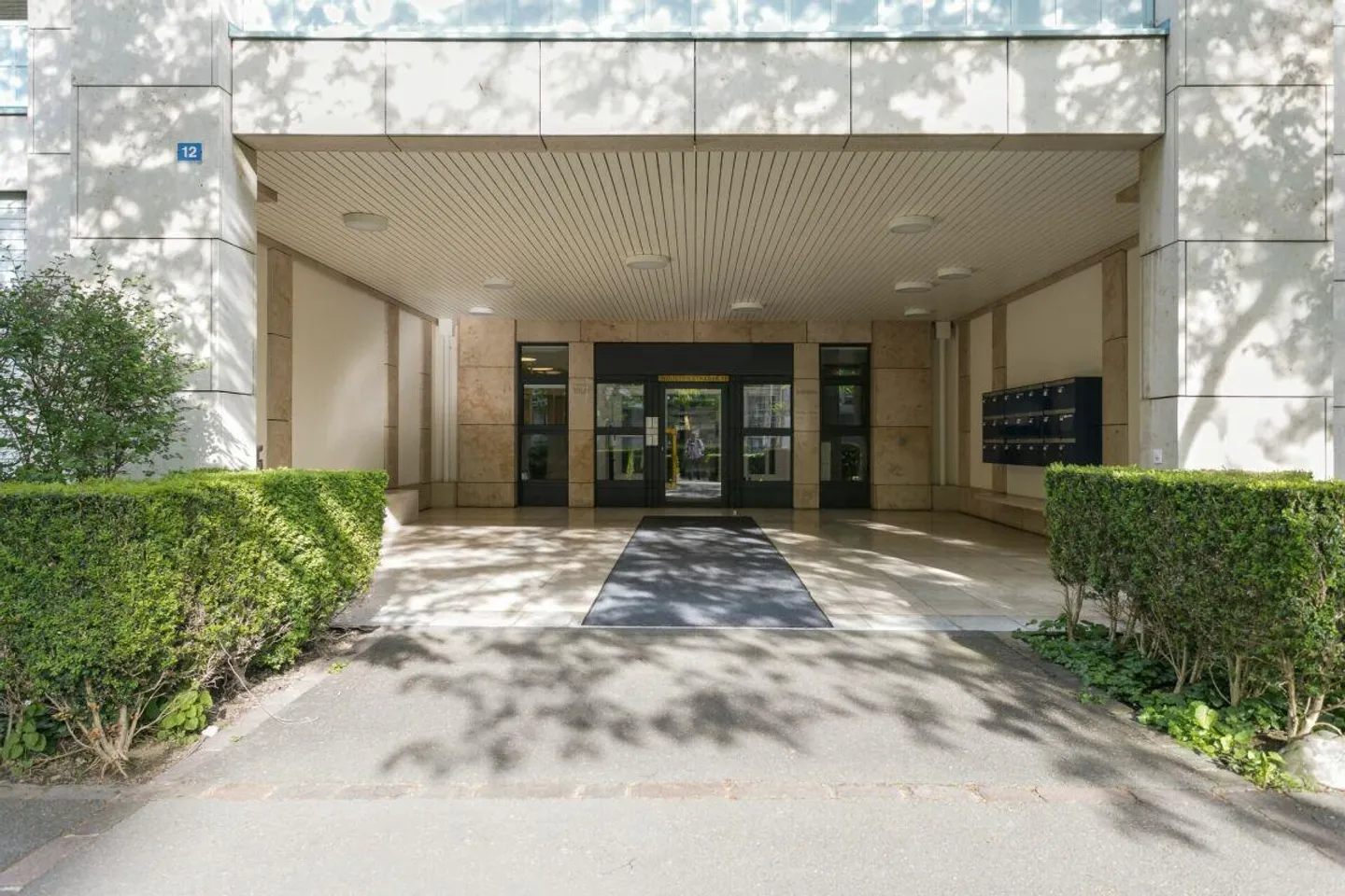 Vielseitige Bürofläche in Zug - Foto 1 von 10