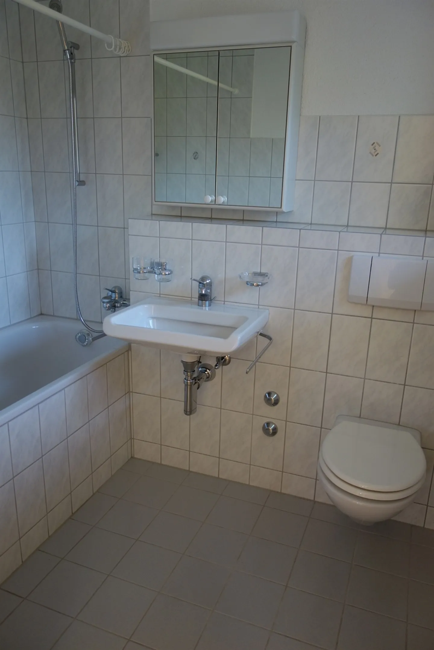 Charming 2-Room Apartment - Photo 4 of 4