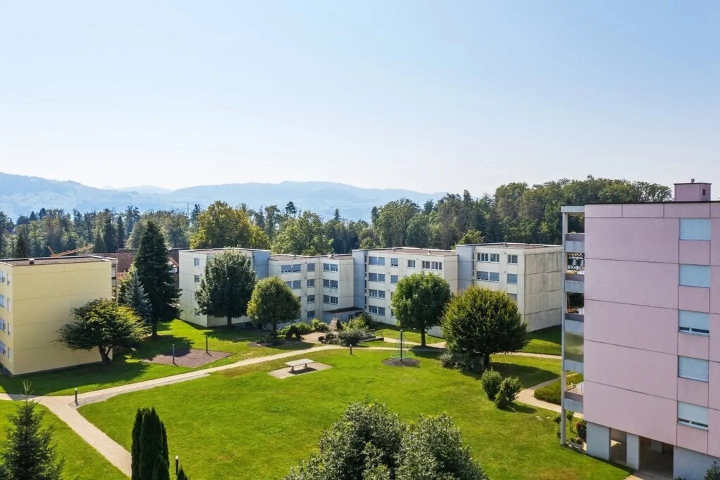 Underground parking space available - Photo 1 of 1