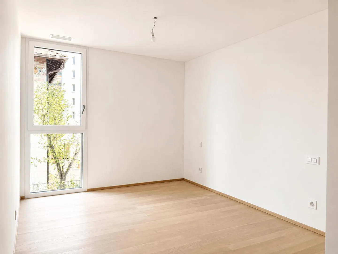 BELLINZONA - À VENDRE NOUVEAU 3.5 PIÈCES AVEC GRANDE TERRASSE - Photo 3 sur 5