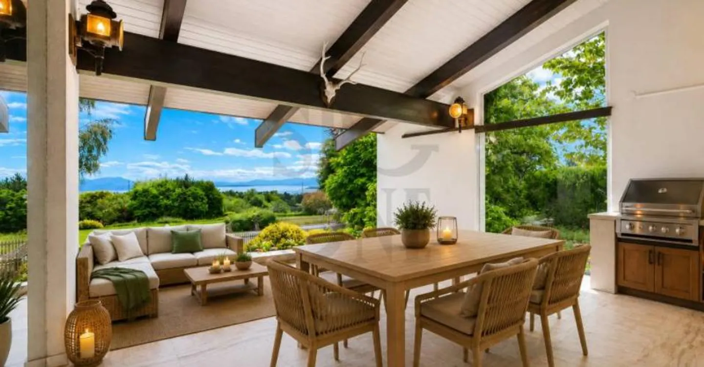 A signature villa with lake view - Photo 6 of 11