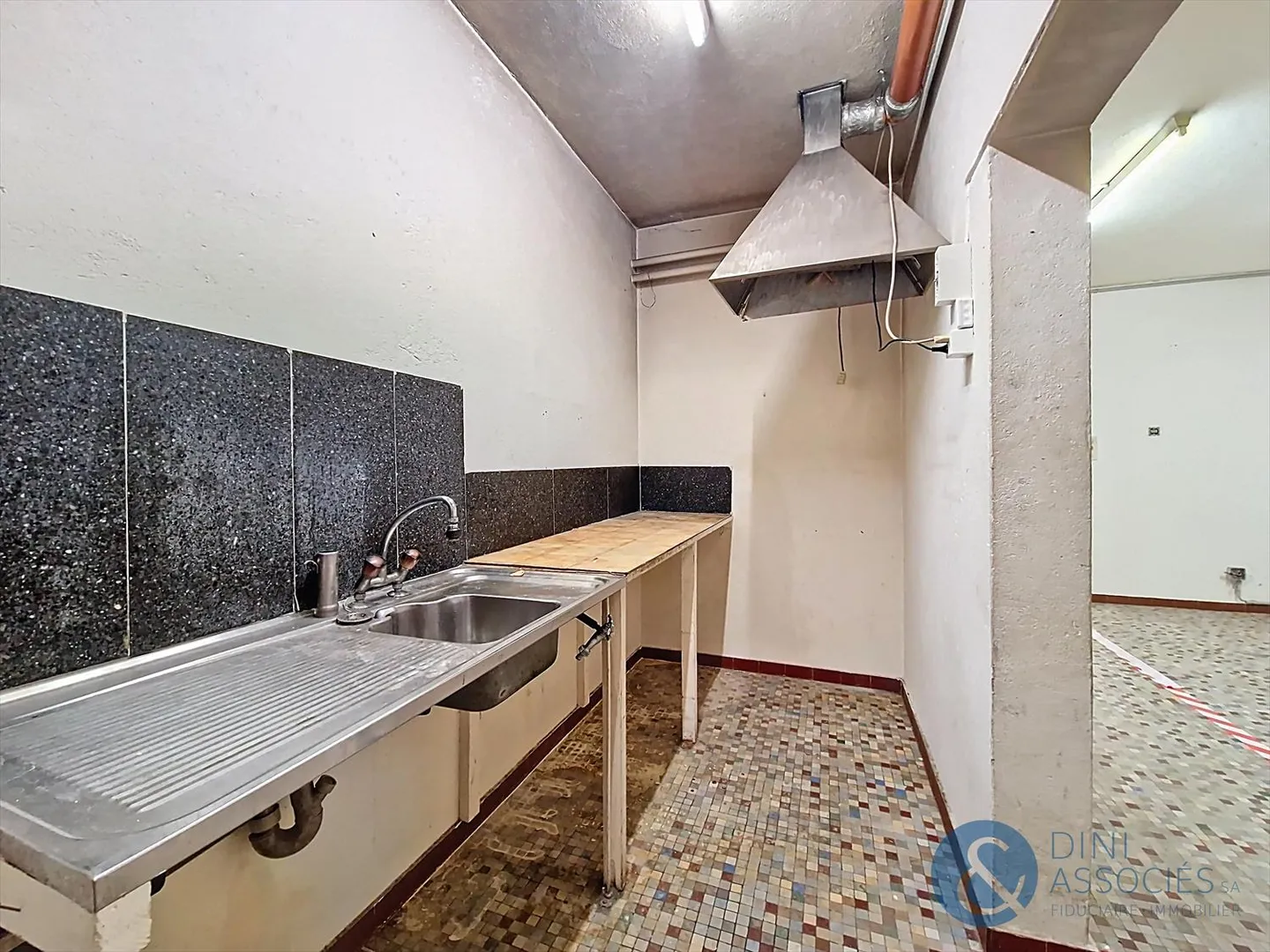 Commercial 3.5 rooms - Photo 5 of 6