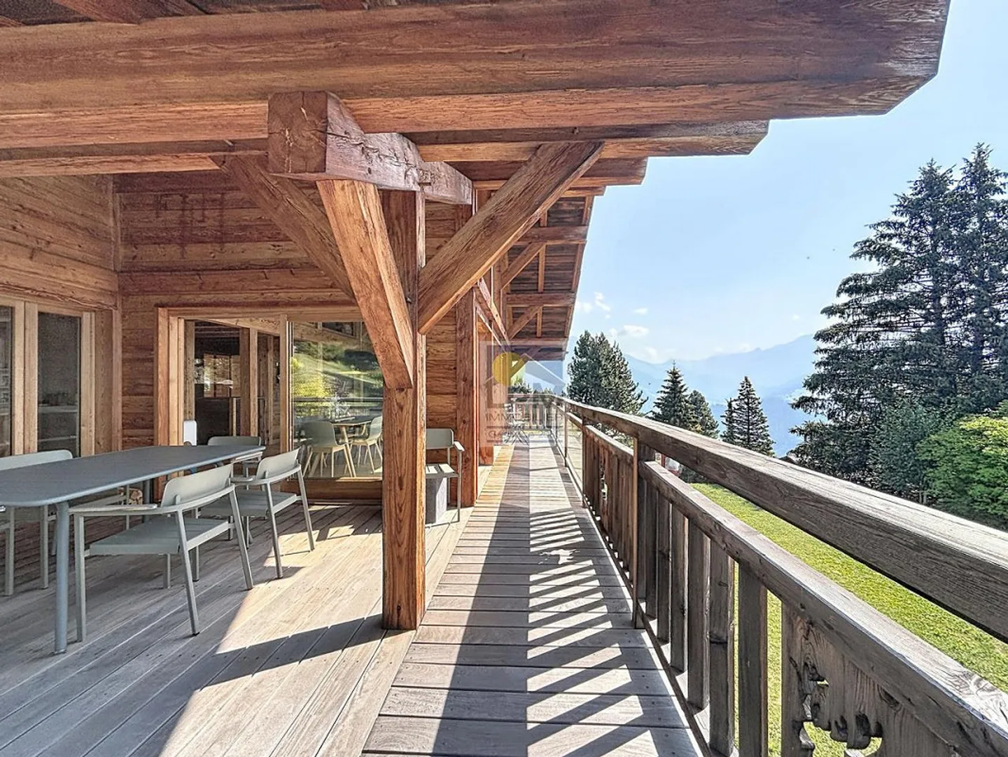 Chalet Eccezionale – Lusso, Eleganza e Panorama nel Cuore delle Alpi - Foto 9 di 22