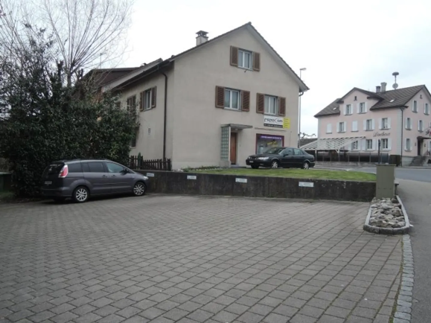 Immeuble mixte à louer - Photo 1 sur 7