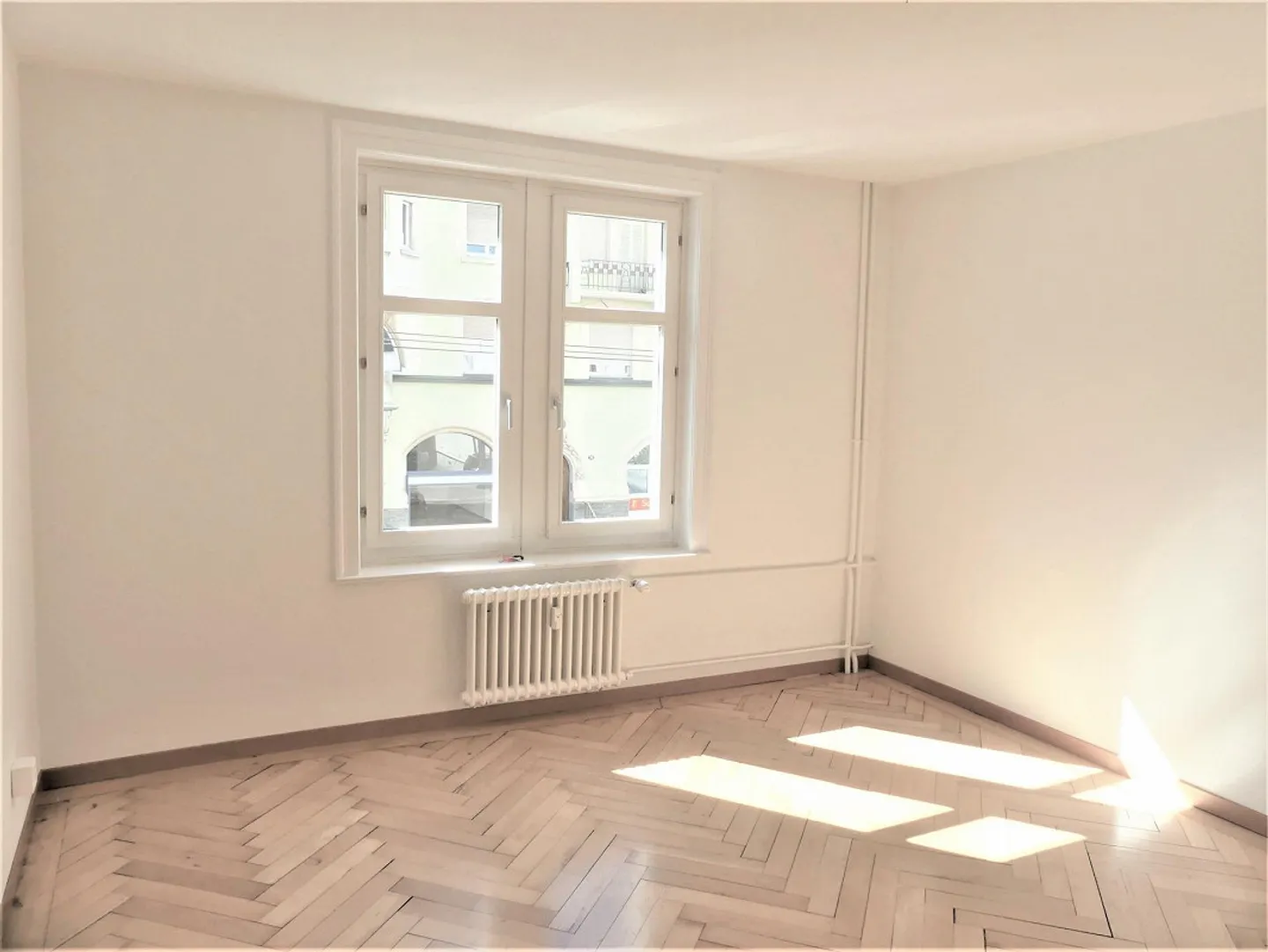 Belle appartement de 4 pièces dans le quartier de Lachen - Photo 5 sur 8