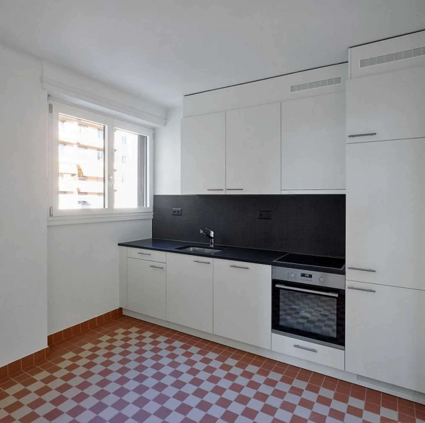 Gemütliche Wohnung Nähe Stadtzentrum - Foto 2 von 5