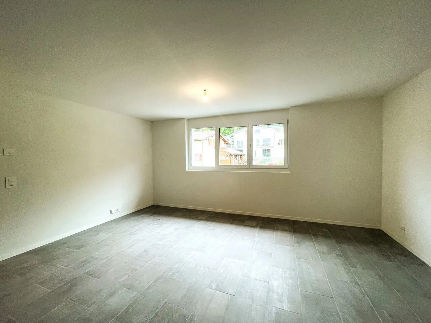 Appartement spacieux avec vue sur le lac - Photo 5 sur 6