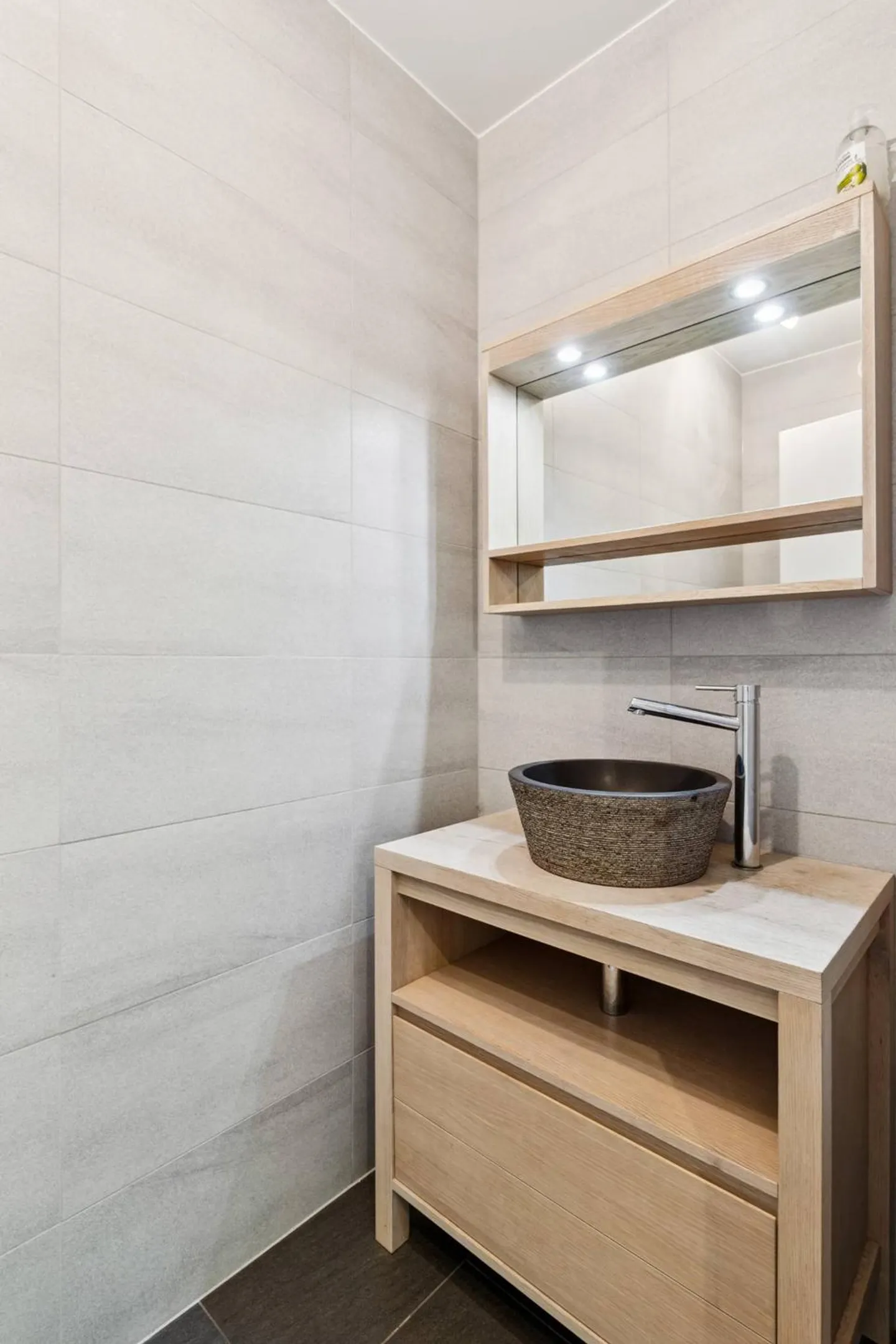 Appartement de Luxe avec Vue Lac - Photo 9 sur 13