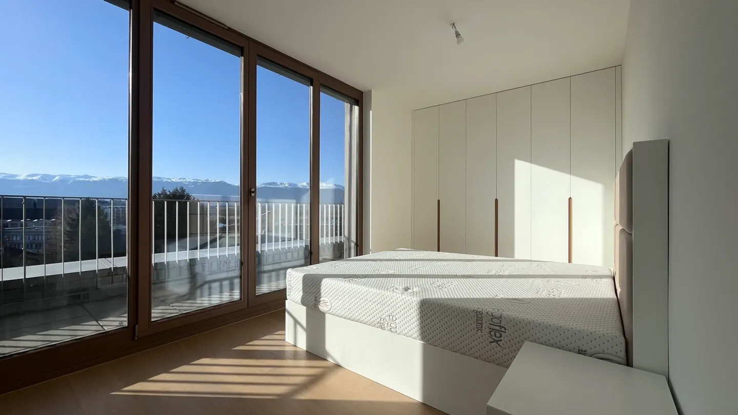 Neu: Penthouse mit 4 Zimmern, Balkon, Terrasse und Blick auf den Jura - Foto 6 von 8